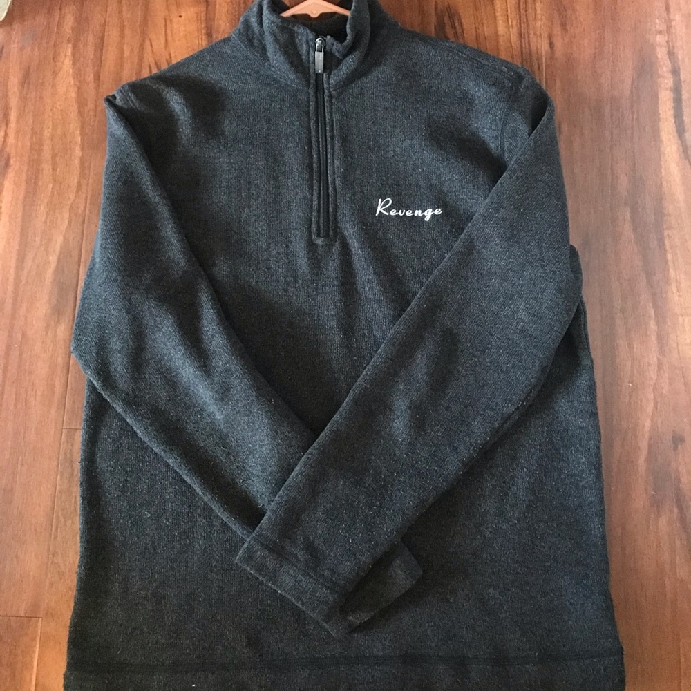 VINTAGE REVENGE HALF ZIP SWEATER
